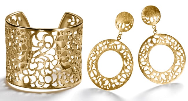 Irina Bischoff Fine Jewellery - Kollektion Filigree, Armspange N1 (links), Creolen (rechts), Fotos: fashionpress.de