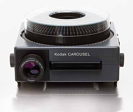 Kodak Diaprojektor "Carousel", 1963. Foto: hansgugelot.com