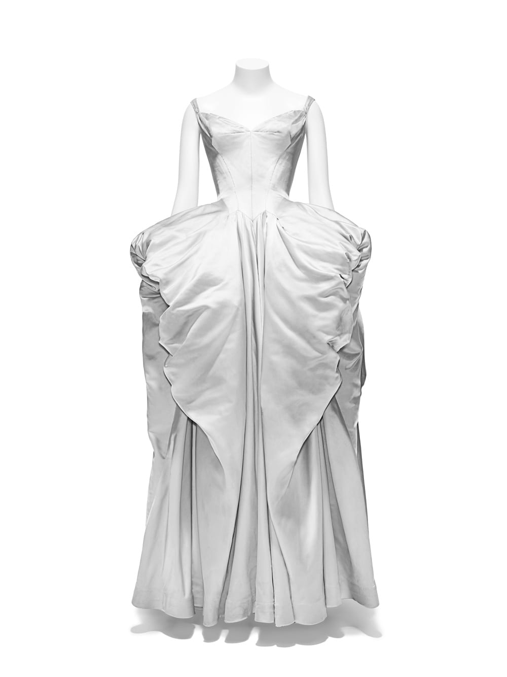 Interruption Ball Gown, Charles James (American, born Great Britain, 1906– 1978), 1951; Brooklyn Museum Costume Collection at The Metropolitan Museum of Art, Gift of the Brooklyn Museum, 2009; Gift of Mr. and Mrs. Robert Coulson, 1964 (2009.300.1311). Image courtesy of The Metropolitan Museum of Art, Photo © Nicholas Alan Cope