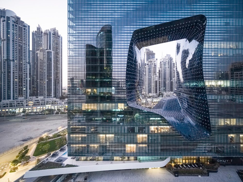 "Opus" von Zaha Hadid Architects, Foto: Laurian Ghinitoiu